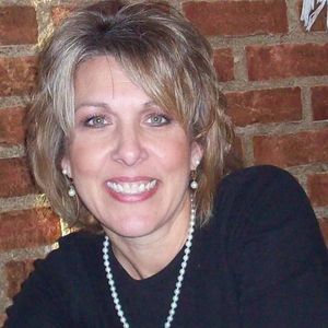 Meet your Posher, Paula